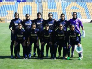 خاتون بم دهمین قهرمانی لیگ برتر فوتبال زنان را کسب کرد